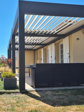 pergola