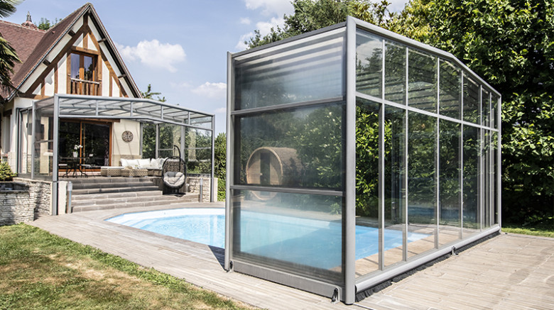 Abri de piscine haut adossé