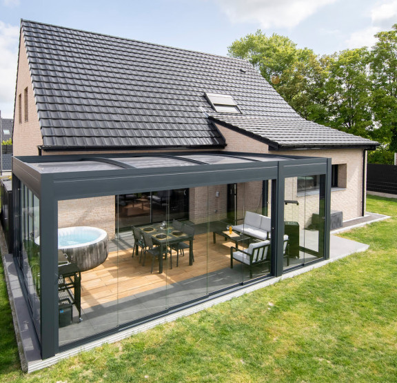 PERGOLA TOITURE OUVRANTE