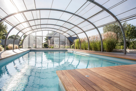 Abris de piscine hauts