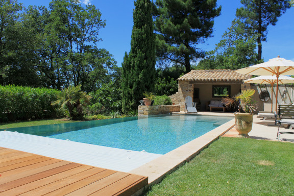 volet de piscine immerge