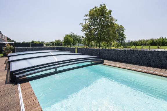 abri de piscine télescopique ultra bas