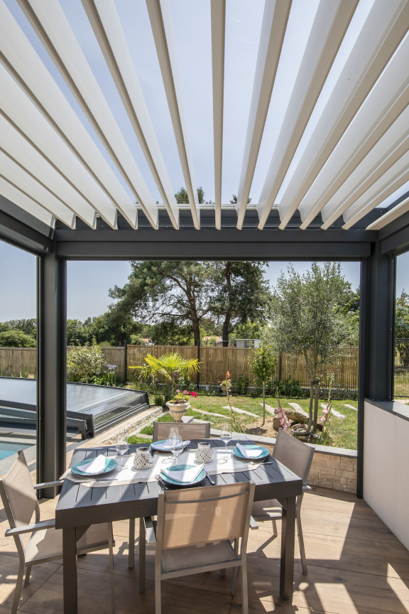 Pergola bioclimatique