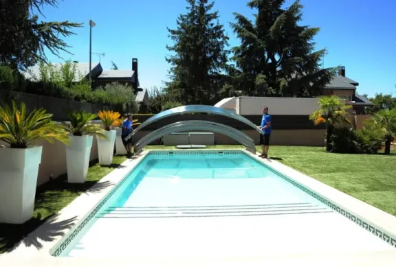 abri de piscine