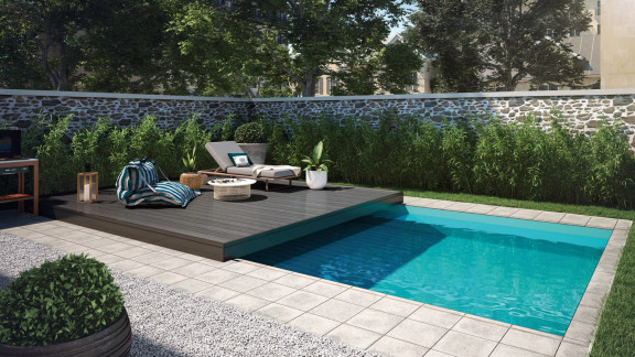 pooldeck