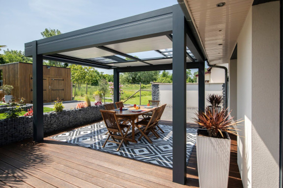 PERGOLA TOITURE OUVRANTE