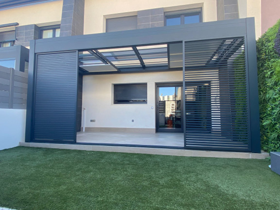 pergola