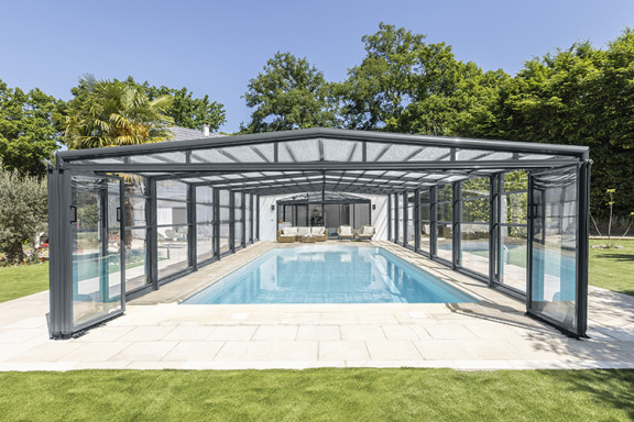 Abri de piscine haut