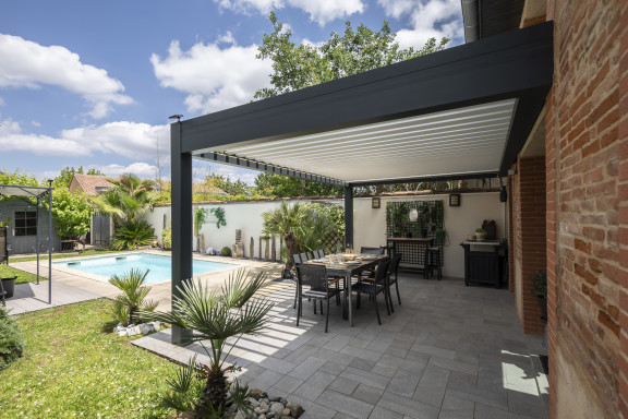 Pergola à lames orientables