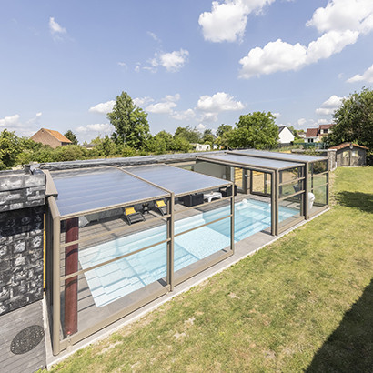Abri de piscine