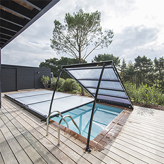 Abri de piscine