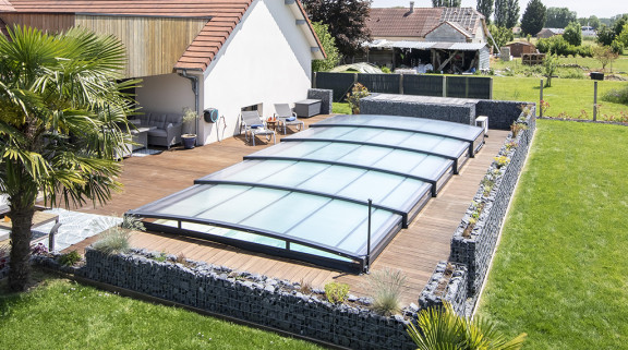 Abri de piscine