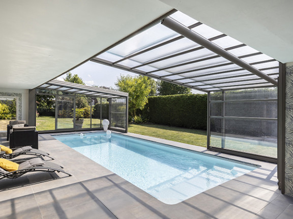 Abri de piscine angulaire adosse
