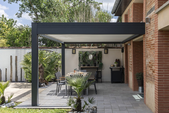 Pergola à lames orientables