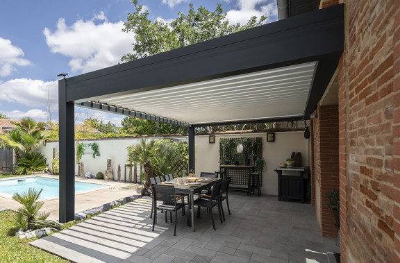 Pergola à lames orientables