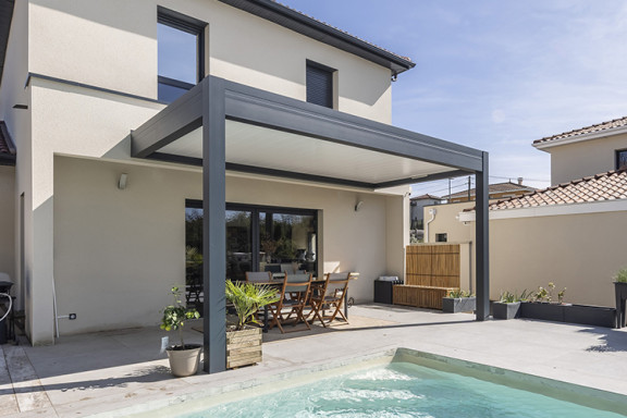 Pergola à lames orientables