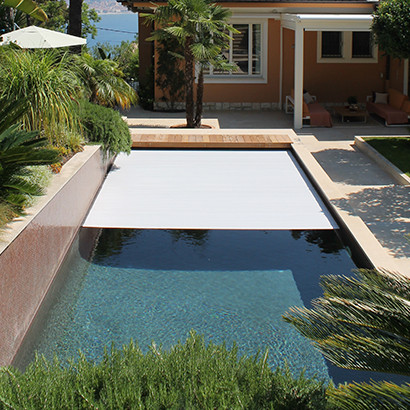 Volet de piscine immergé
