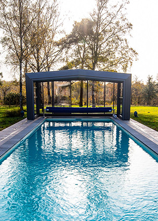 Abri de piscine haut indépendant